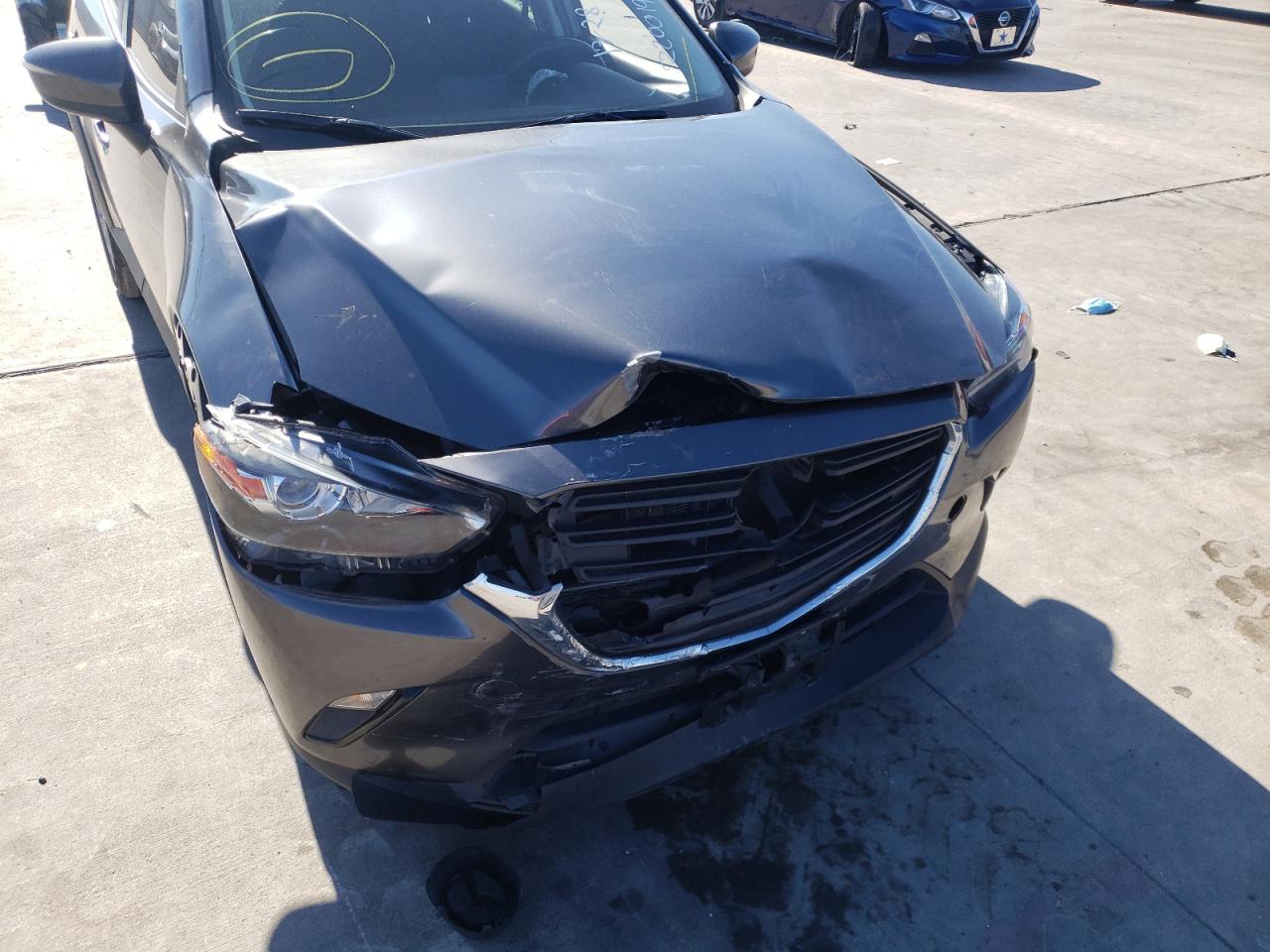 Photo 9 from auction – 2019 MAZDA CX-3 SPORT with VIN JM1DKDB71K0421547