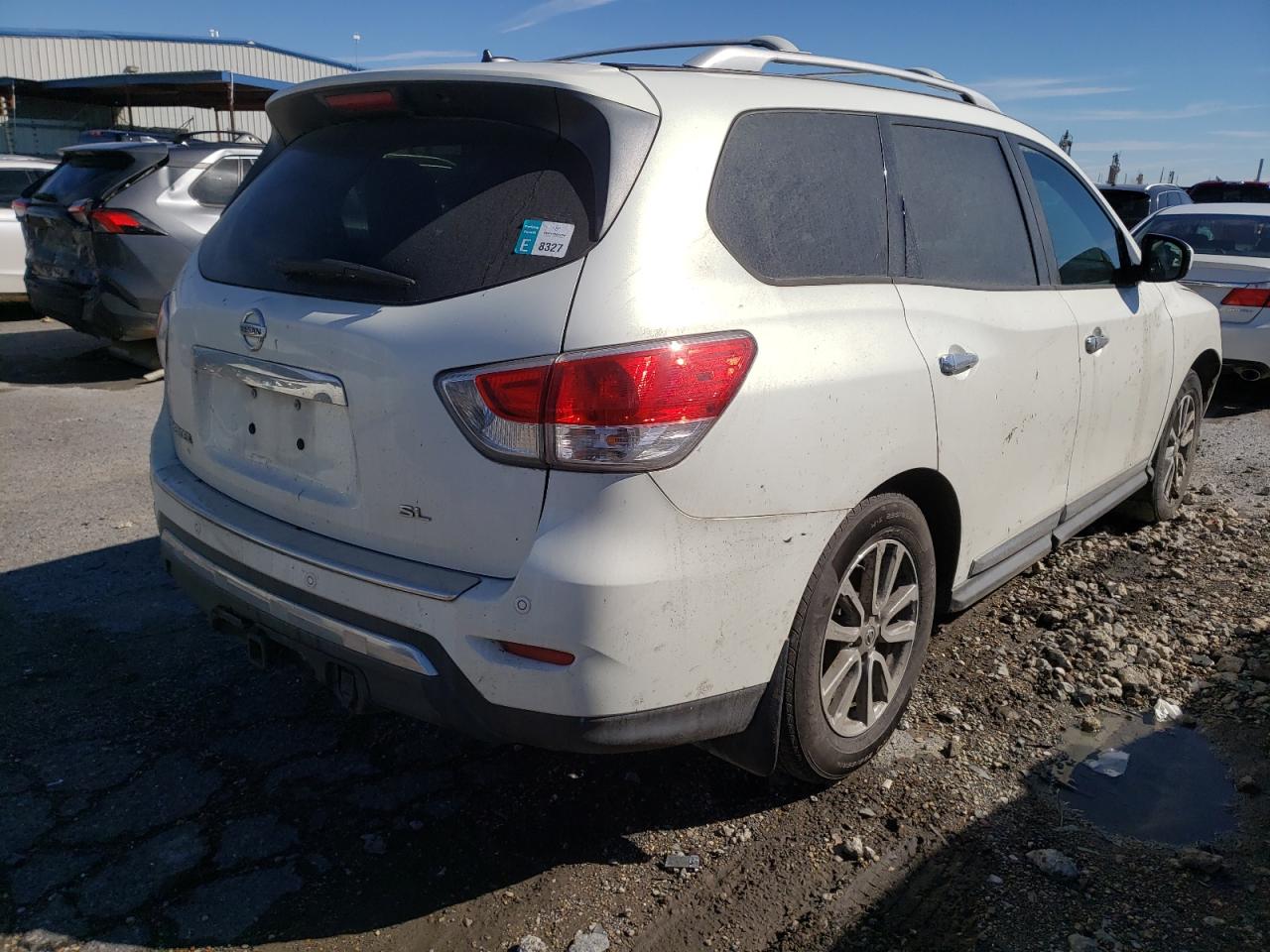 Photo 4 from auction – 2014 NISSAN PATHFINDER with VIN 5N1AR2MN0EC702865