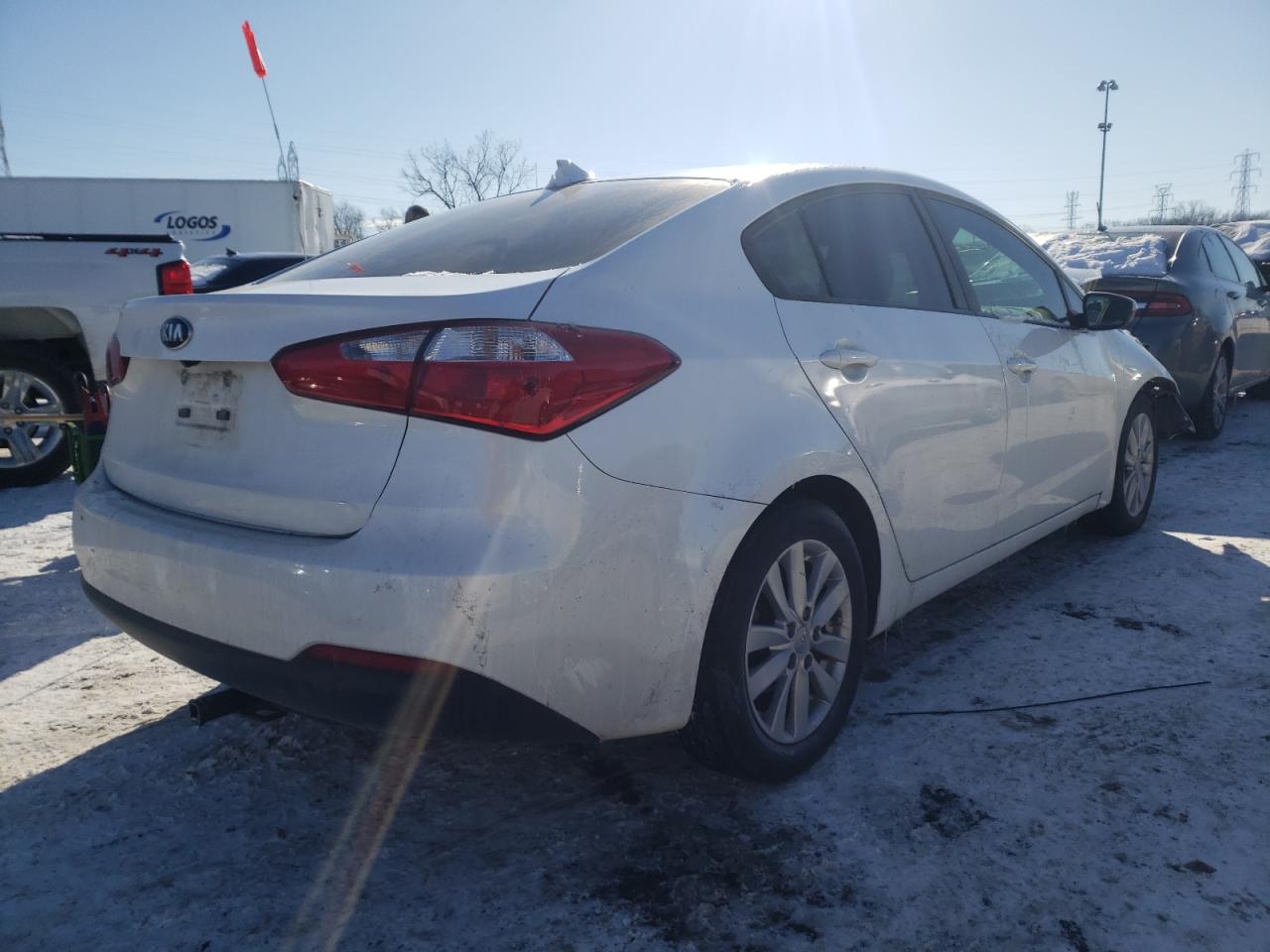 Photo 4 from auction – 2016 KIA FORTE LX with VIN KNAFX4A62G5603476