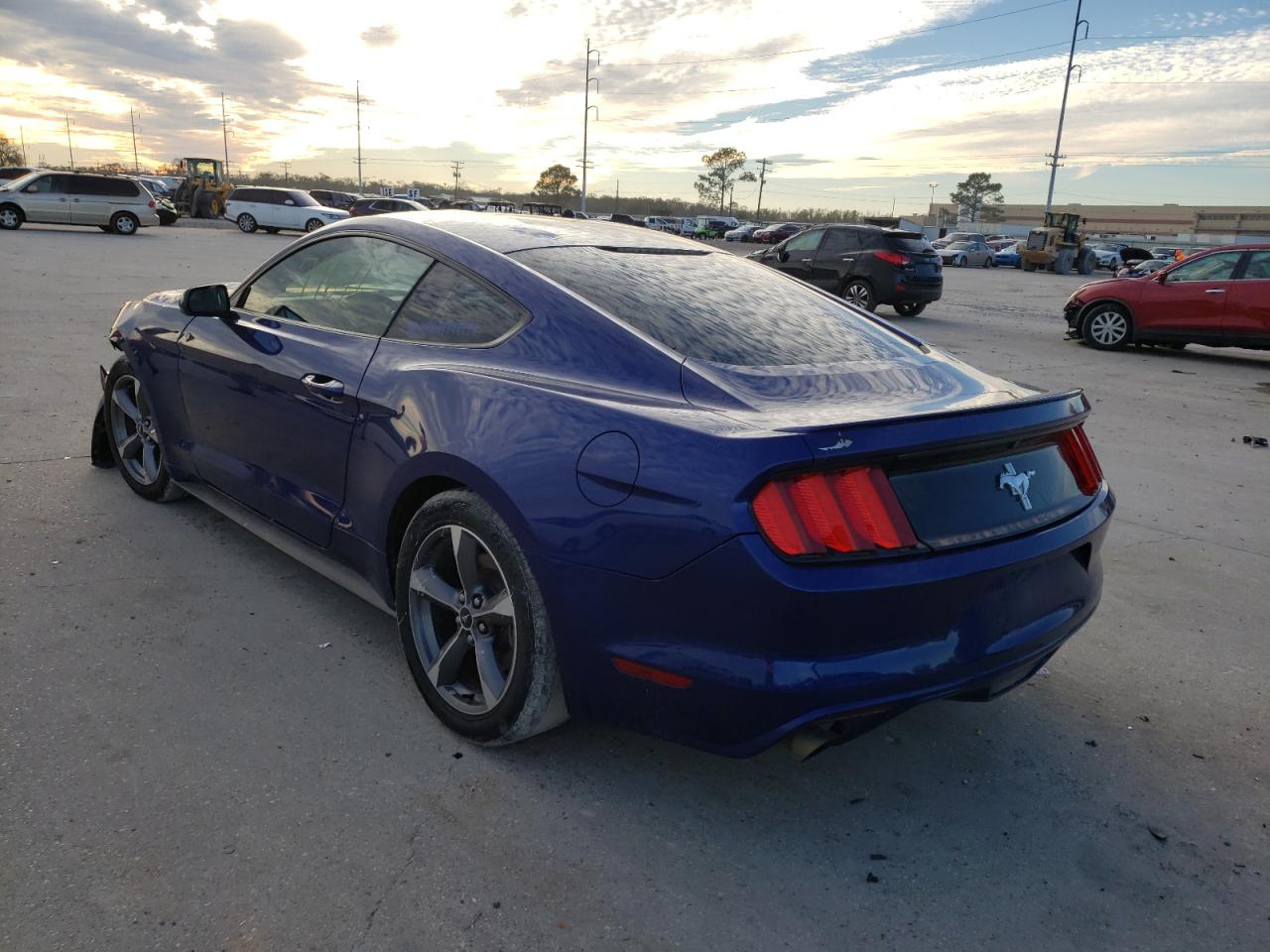 Photo 3 from auction – 2016 FORD MUSTANG with VIN 1FA6P8AM3G5326352