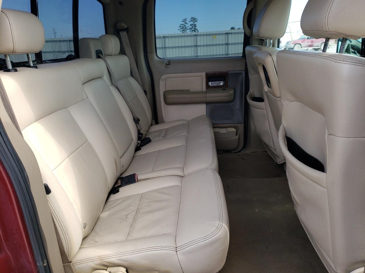 Photo 6 from auction – 2004 FORD F150 SUPER with VIN 1FTPW12594FA22383