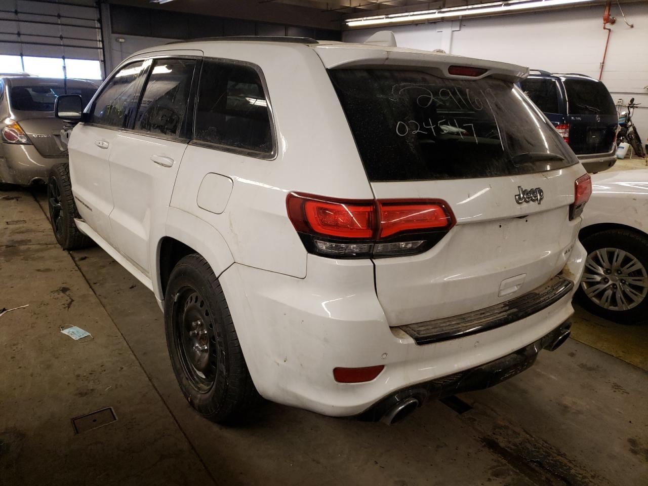Photo 3 from auction – 2014 JEEP GRAND CHER with VIN 1C4RJFDJXEC100350