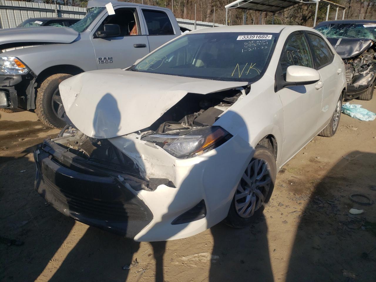 Photo 2 from auction – 2017 TOYOTA COROLLA L with VIN 5YFBURHE8HP673931
