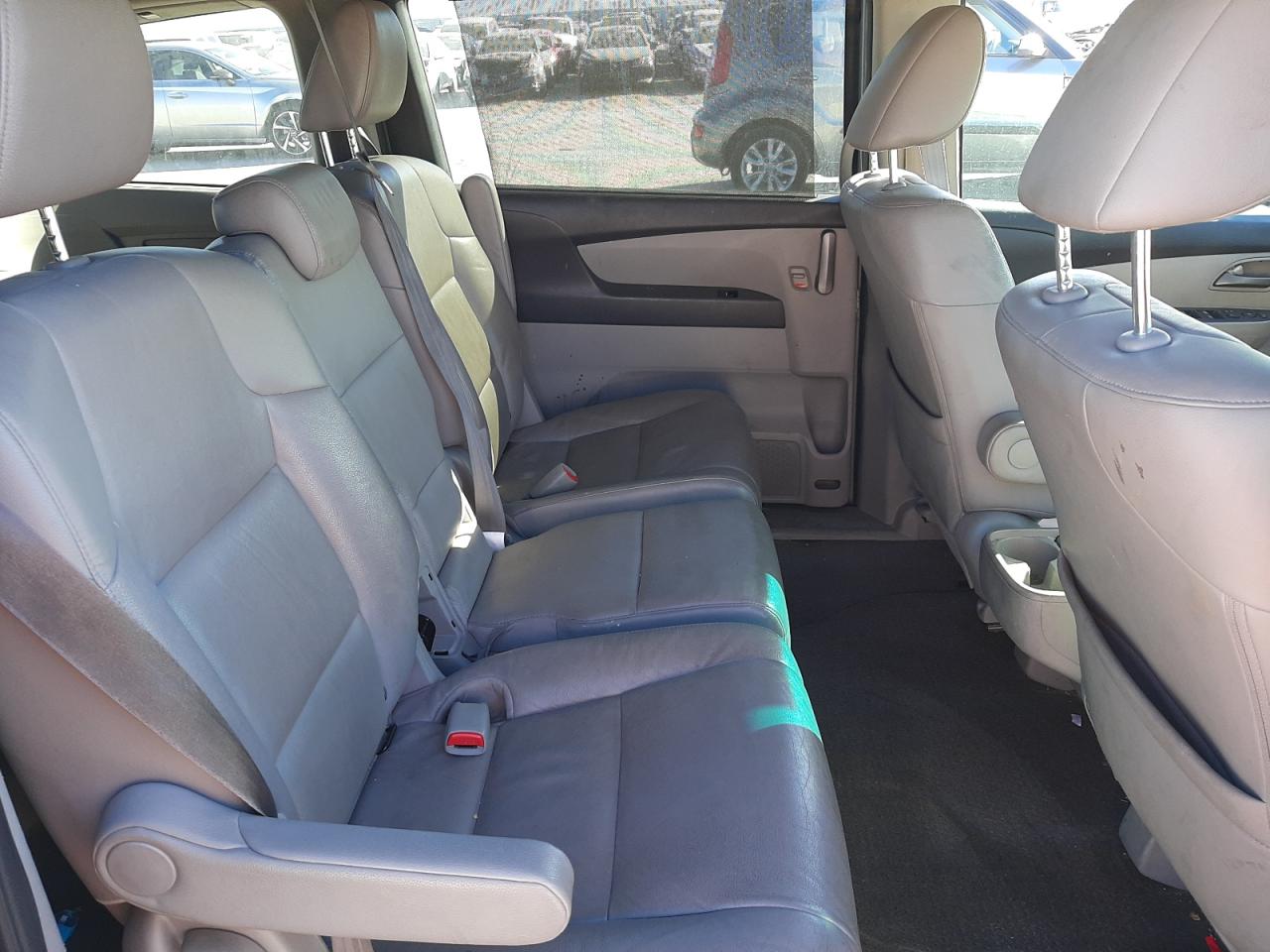 Photo 6 from auction – 2011 HONDA ODYSSEY EX with VIN 5FNRL5H61BB083740