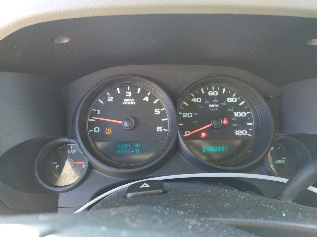 Photo 8 from auction – 2011 CHEVROLET SILVERADO with VIN 3GCPCREA8BG212297