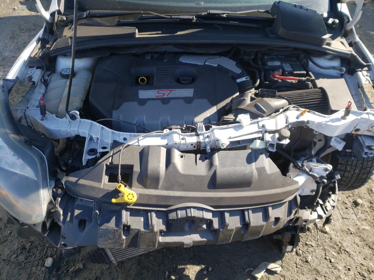 Zdjęcie 7 z aukcji – 2013 FORD FOCUS ST z VIN 1FADP3L90DL135577