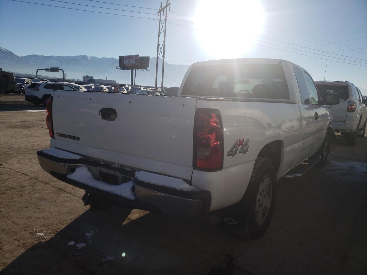 Photo 4 from auction – 2006 CHEVROLET SILVERADO with VIN 1GCEK19Z36Z276944