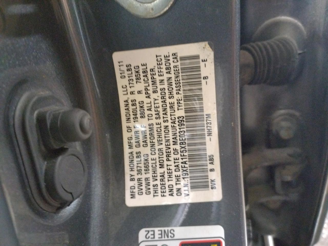 Photo 10 from auction – 2011 HONDA CIVIC LX with VIN 19XFA1F5XBE031993