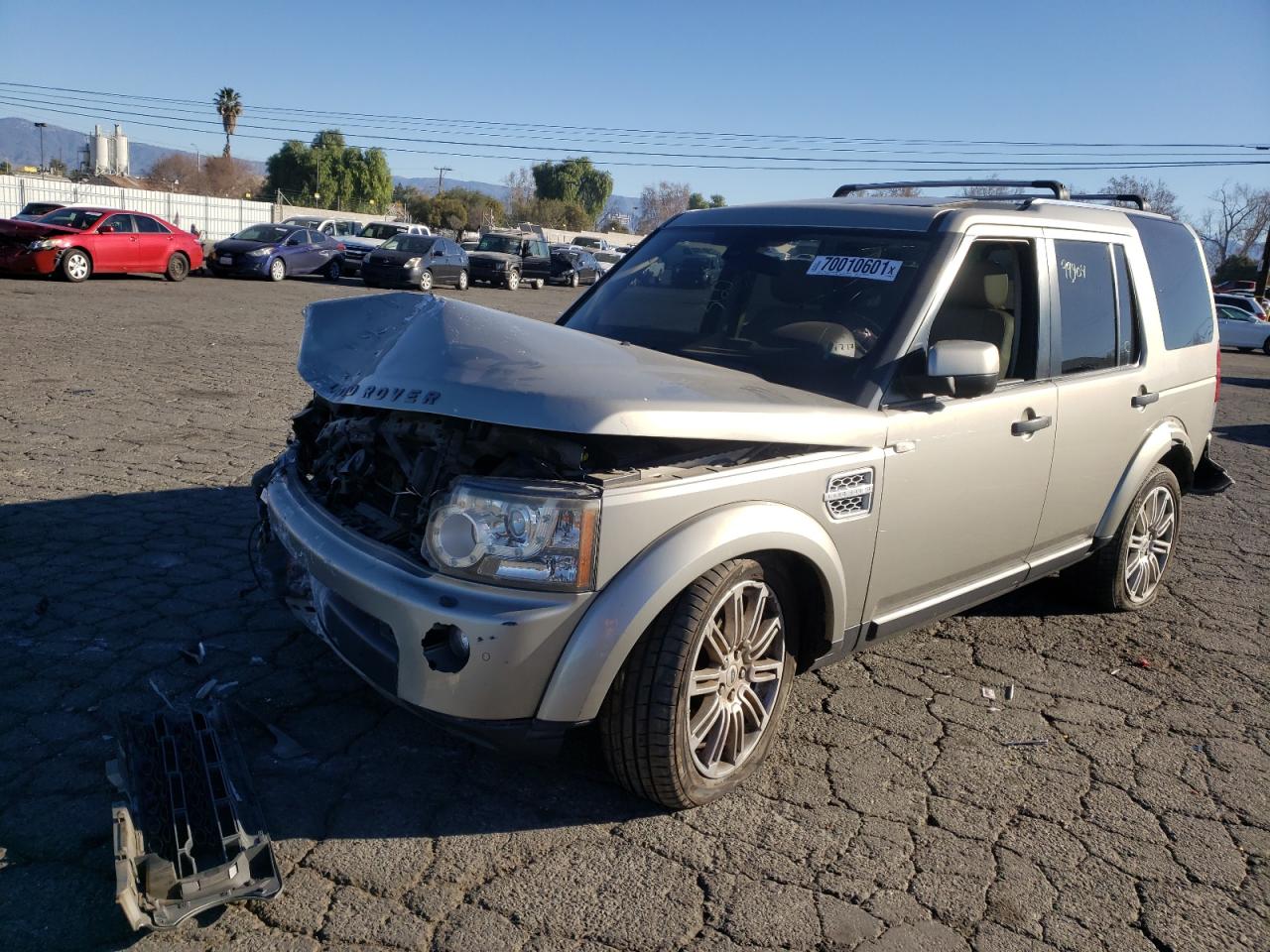Photo 2 from auction – 2012 LAND ROVER LR4 HSE LU with VIN SALAK2D40CA602167