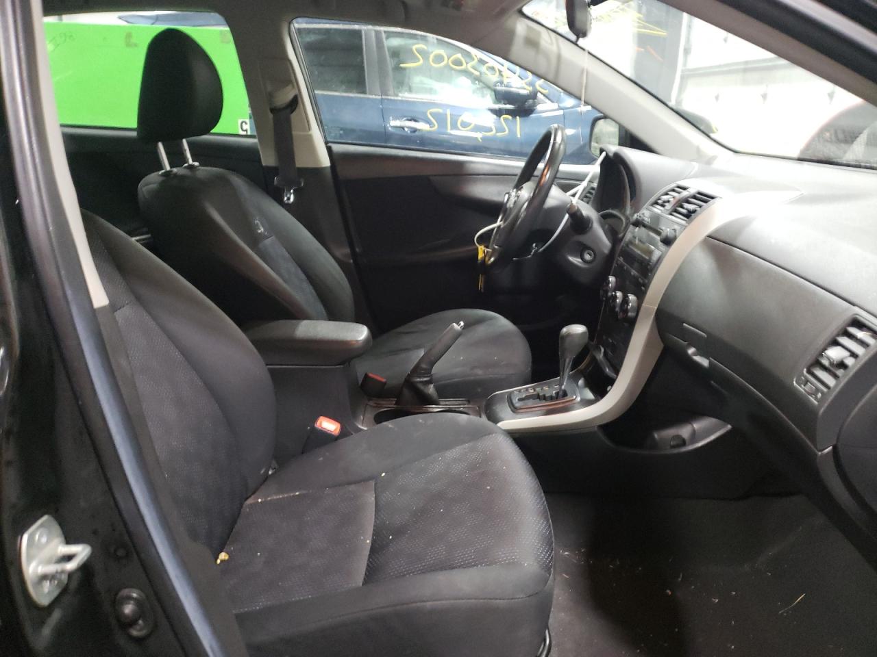 Photo 5 from auction – 2009 TOYOTA COROLLA BA with VIN 1NXBU40E09Z033100