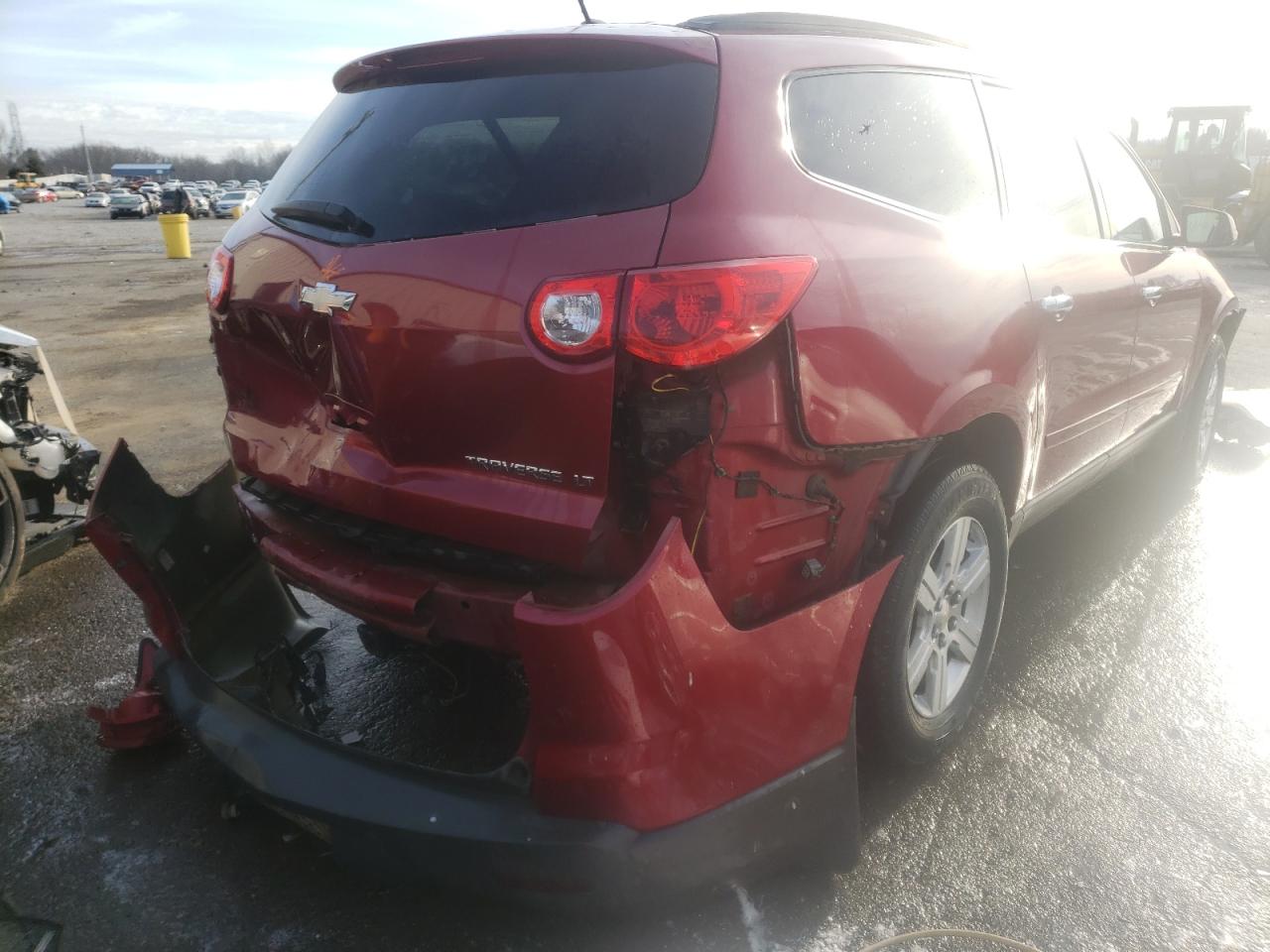 Photo 4 from auction – 2012 CHEVROLET TRAVERSE L with VIN 1GNKRGED4CJ172105