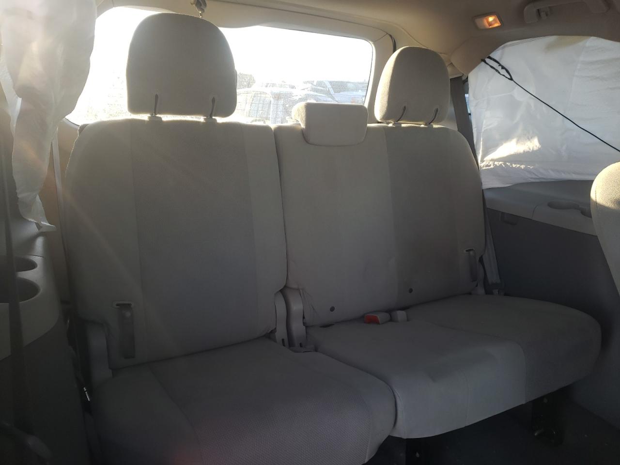 Photo 9 from auction – 2013 TOYOTA SIENNA with VIN 5TDZK3DC9DS282049