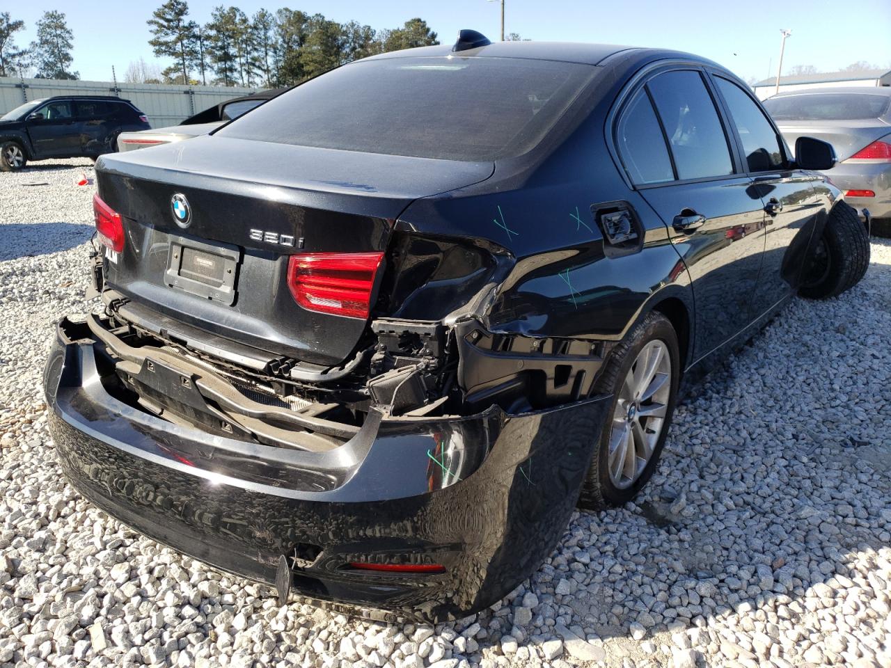 Photo 4 from auction – 2018 BMW 320 I with VIN WBA8A9C52JK623361