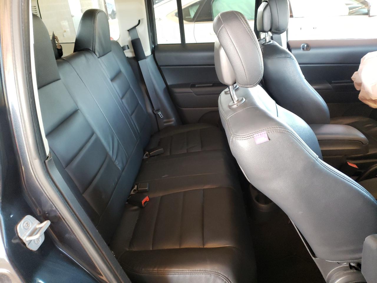 Photo 6 from auction – 2014 JEEP PATRIOT SP with VIN 1C4NJPBA0ED689958