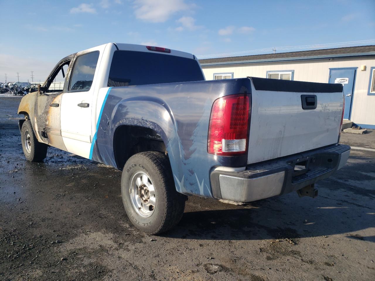Photo 3 from auction – 2007 GMC NEW SIERRA with VIN 2GTEK133771704027