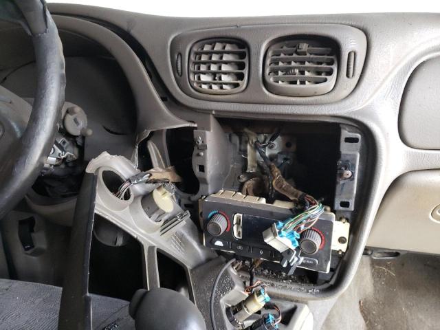 Photo 9 from auction – 2002 CHEVROLET TRAILBLAZE with VIN 1GNDT13S222472999
