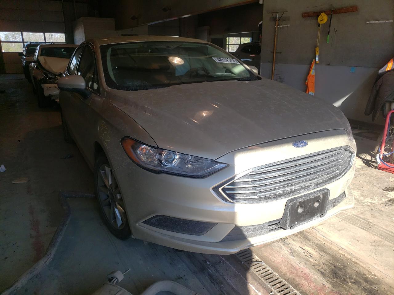 FORD FUSION SE 2017 with VIN 3FA6P0H74HR404072 - Photo from auction