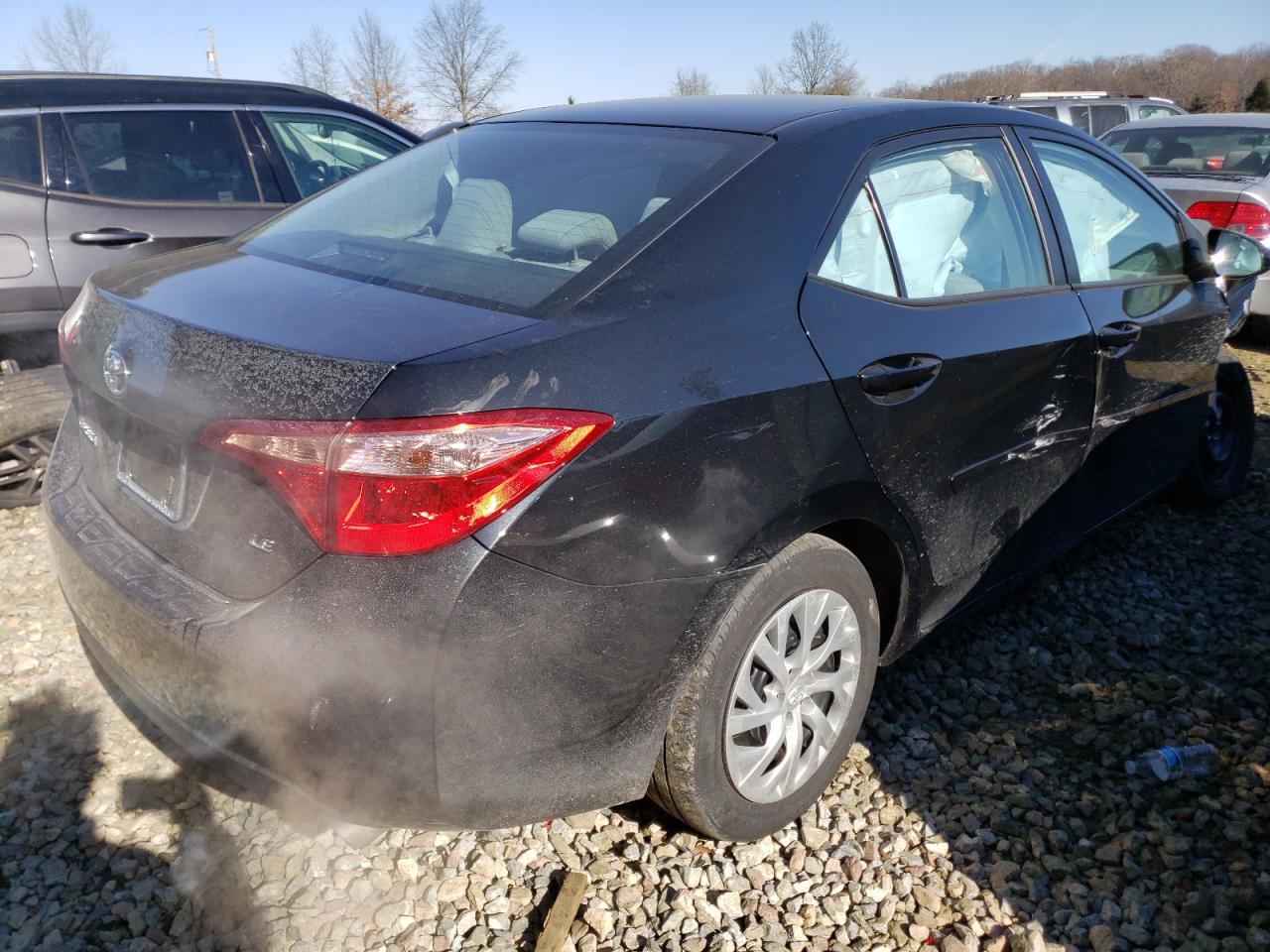 Photo 4 from auction – 2018 TOYOTA COROLLA L with VIN 2T1BURHE2JC001210