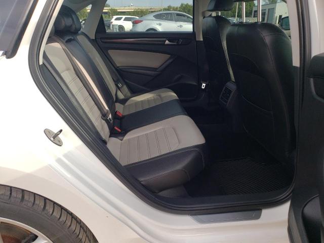 Photo 6 from auction – 2015 VOLKSWAGEN PASSAT SE with VIN 1VWBS7A34FC007218