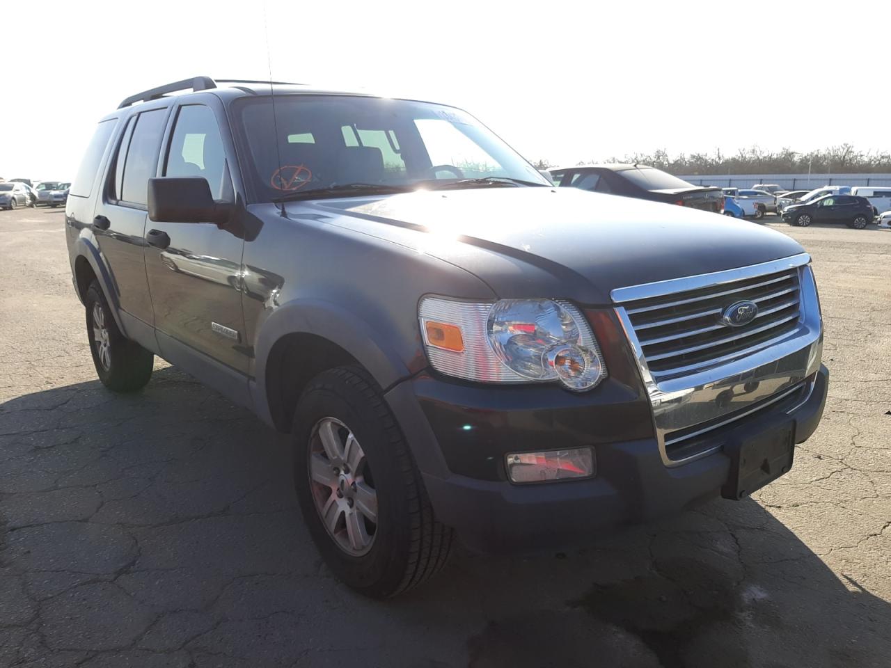 FORD EXPLORER 2006 with VIN 1FMEU63E56UB04162 - Photo from auction
