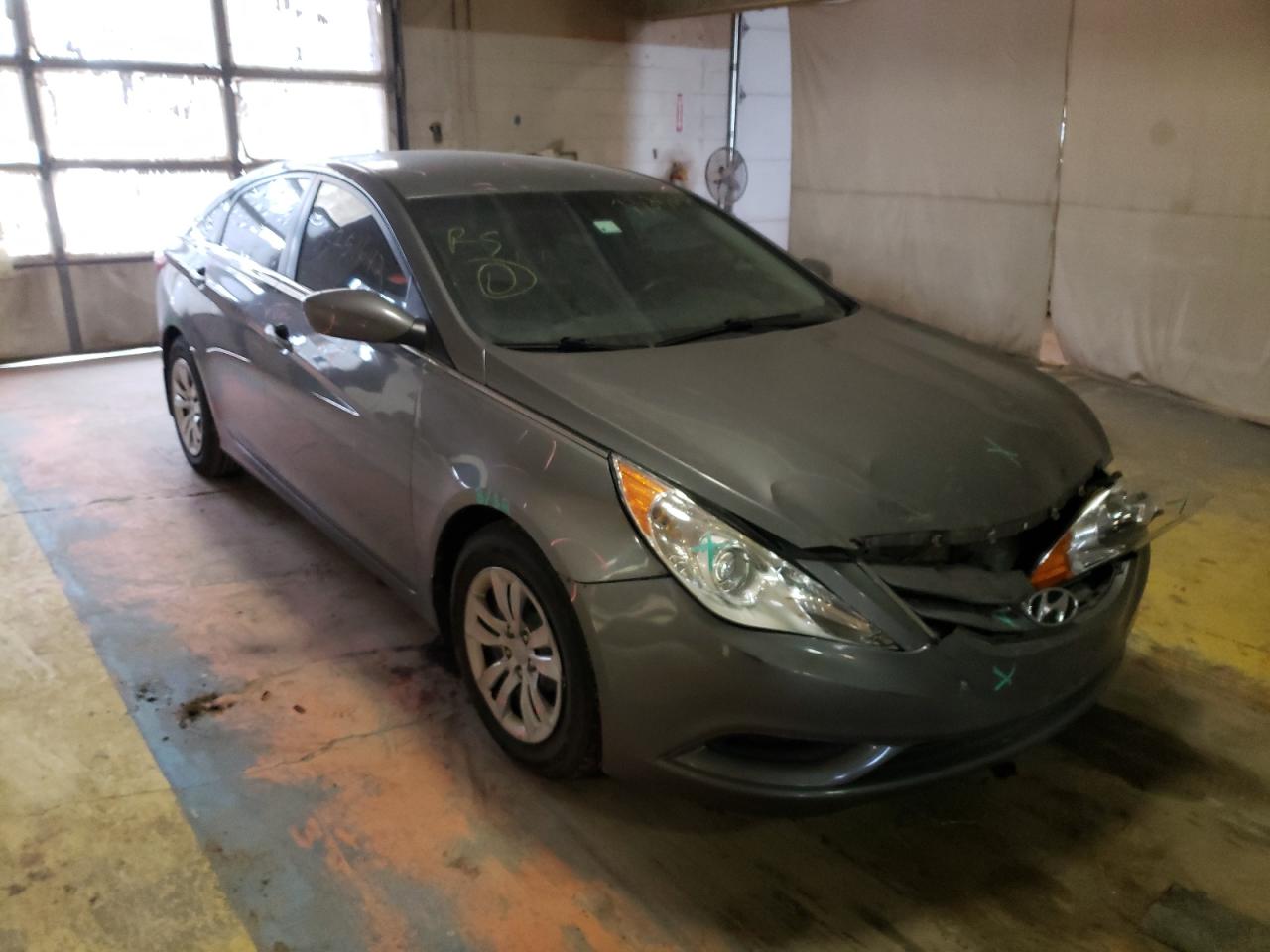 HYUNDAI SONATA GLS 2011 with VIN 5NPEB4AC9BH099049 - Photo from auction
