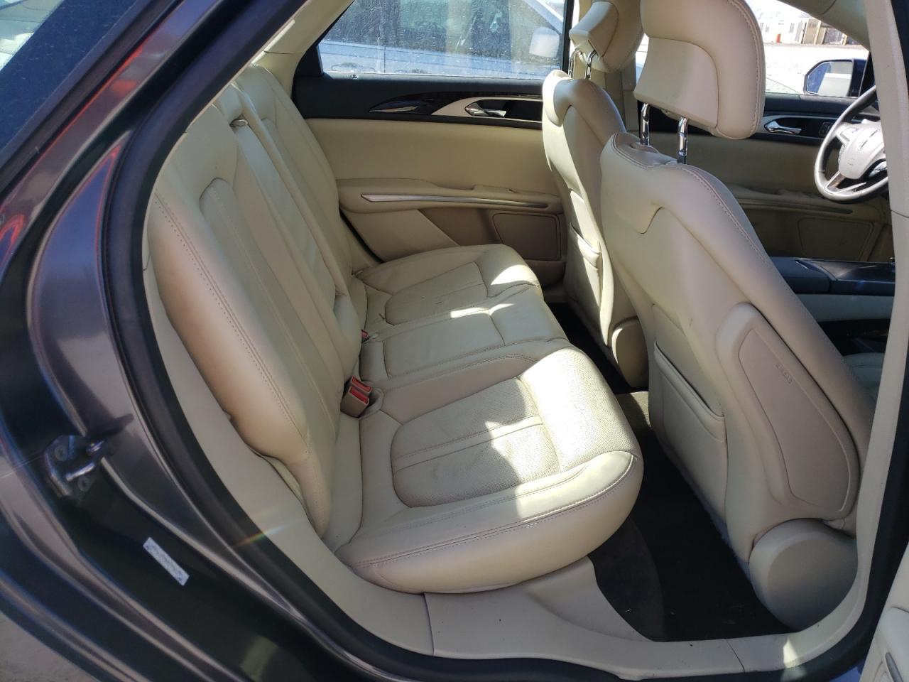 Photo 6 from auction – 2013 LINCOLN MKZ with VIN 3LN6L2G96DR802068