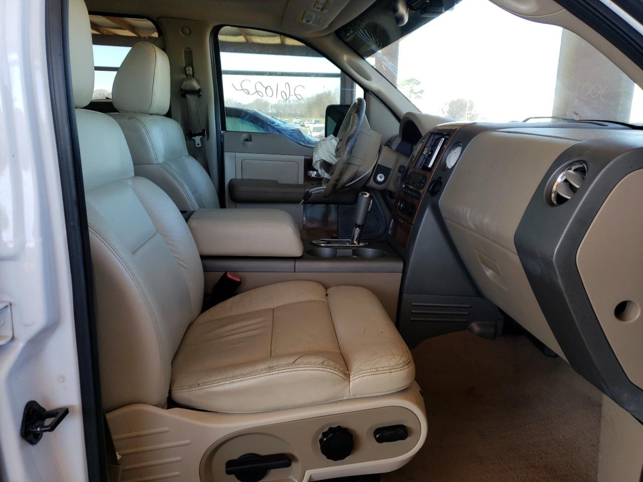 Photo 5 from auction – 2004 FORD F150 SUPER with VIN 1FTPW14504KD34547