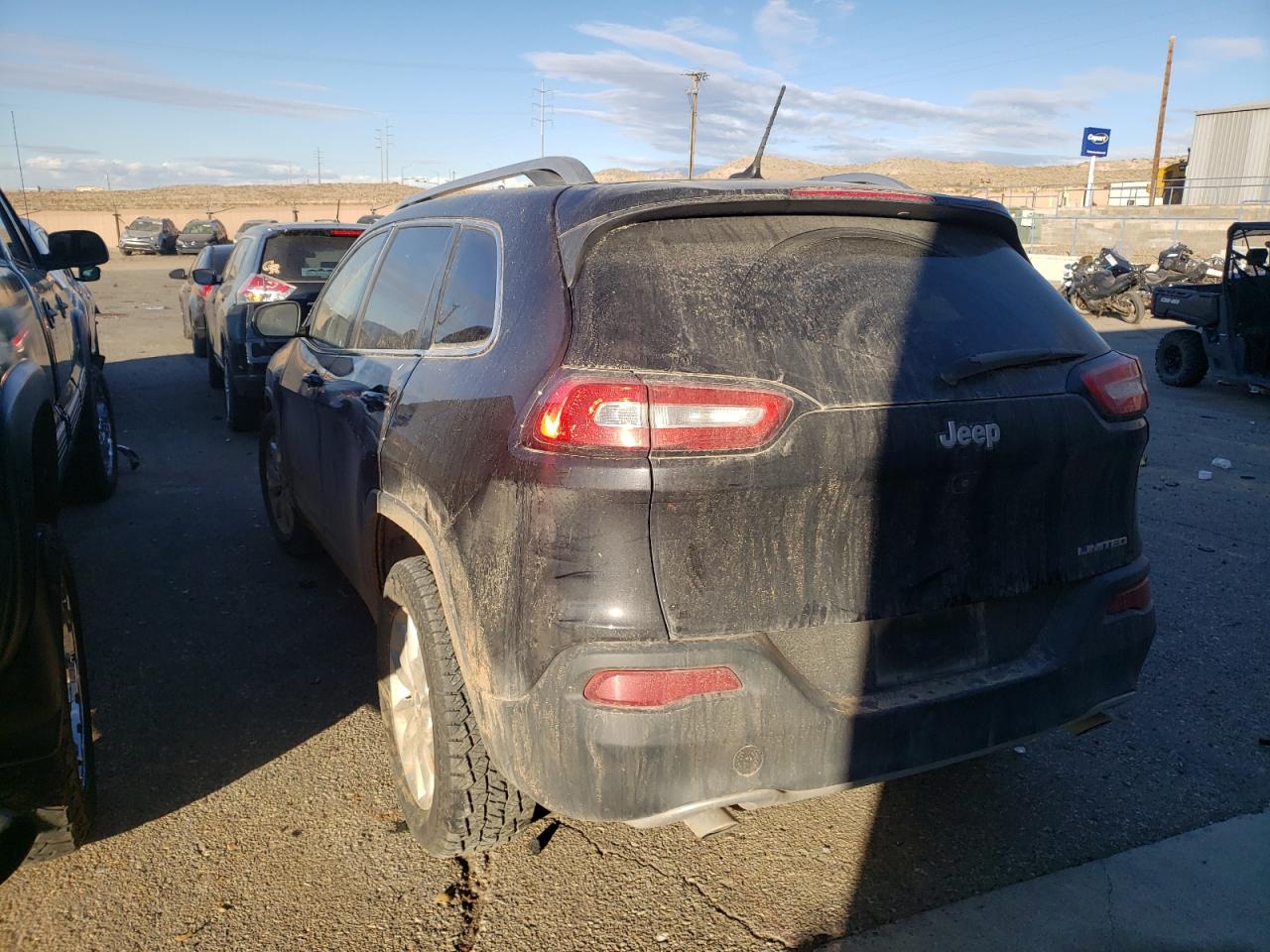 Photo 3 from auction – 2014 JEEP CHEROKEE L with VIN 1C4PJLDS1EW313930
