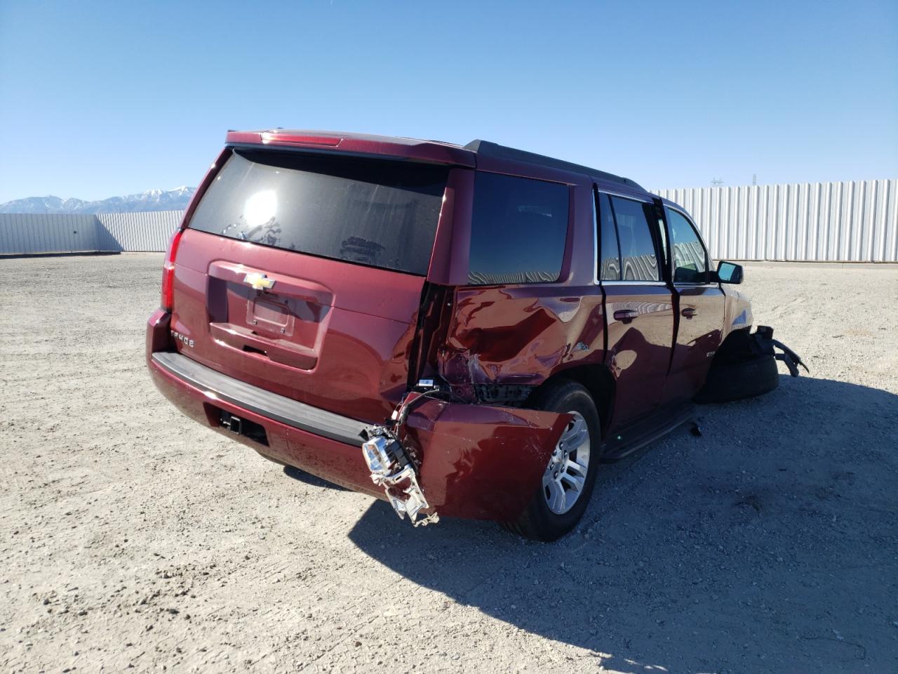 Photo 4 from auction – 2017 CHEVROLET TAHOE C150 with VIN 1GNSCAKC7HR392437