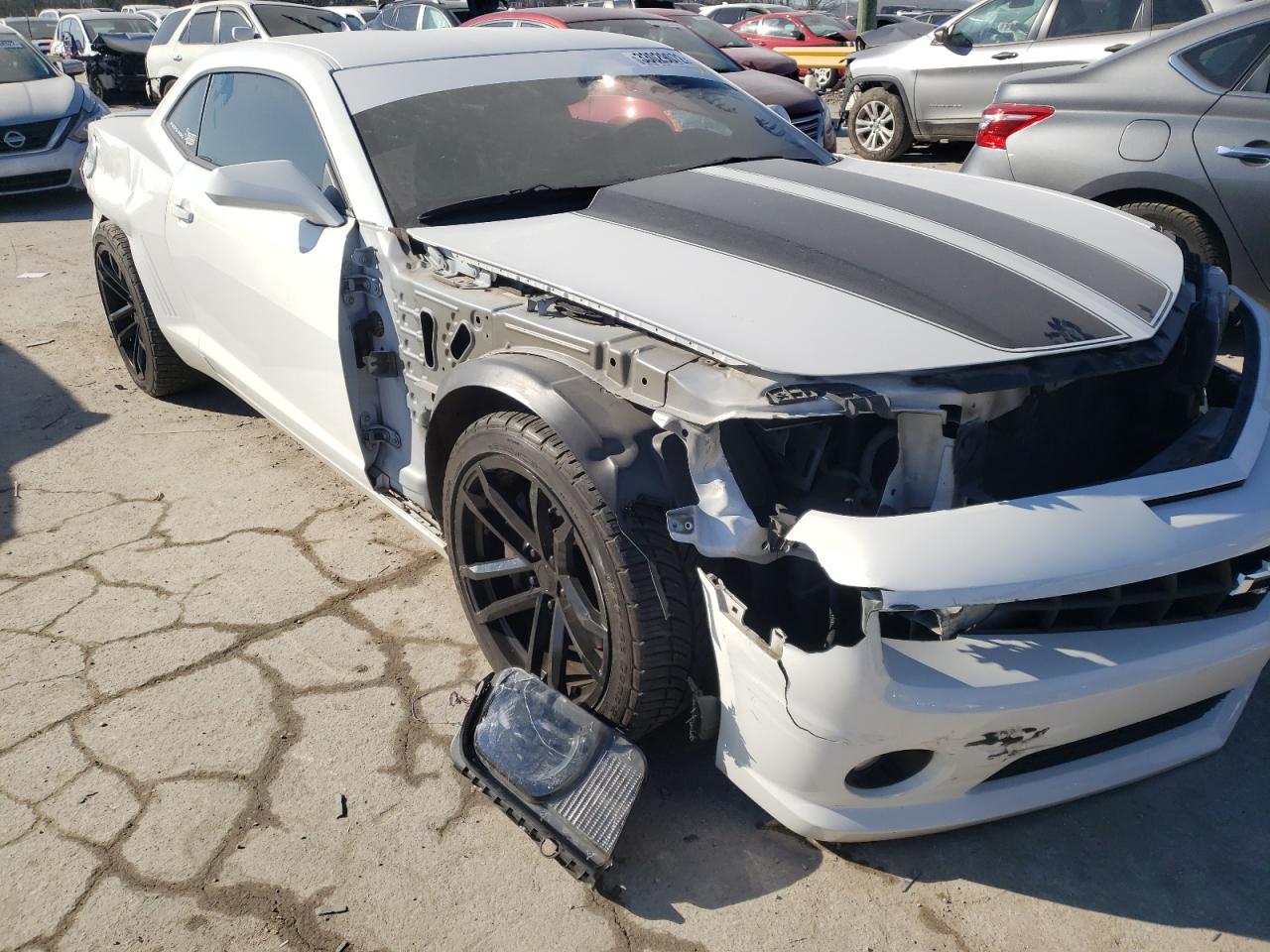 Photo 9 from auction – 2010 CHEVROLET CAMARO SS with VIN 2G1FT1EW2A9183891