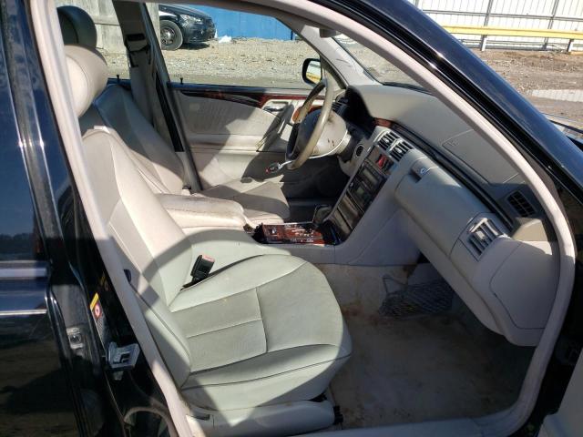 Photo 5 from auction – 2001 MERCEDES-BENZ E 320 with VIN WDBJF65J31B310042