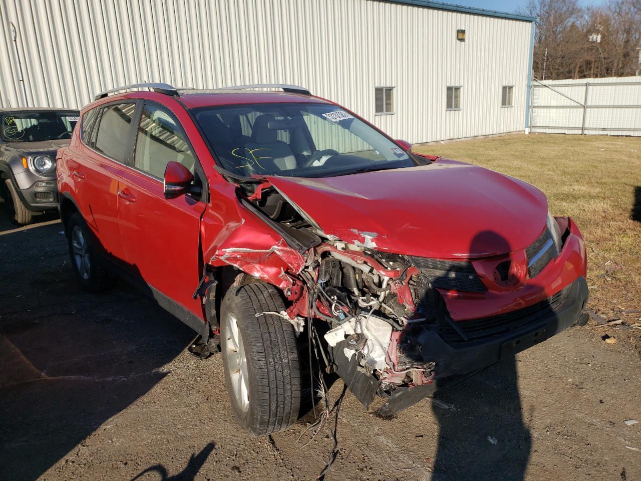 TOYOTA RAV4 XLE 2013 with VIN JTMRFREV2DD046748 - Photo from auction