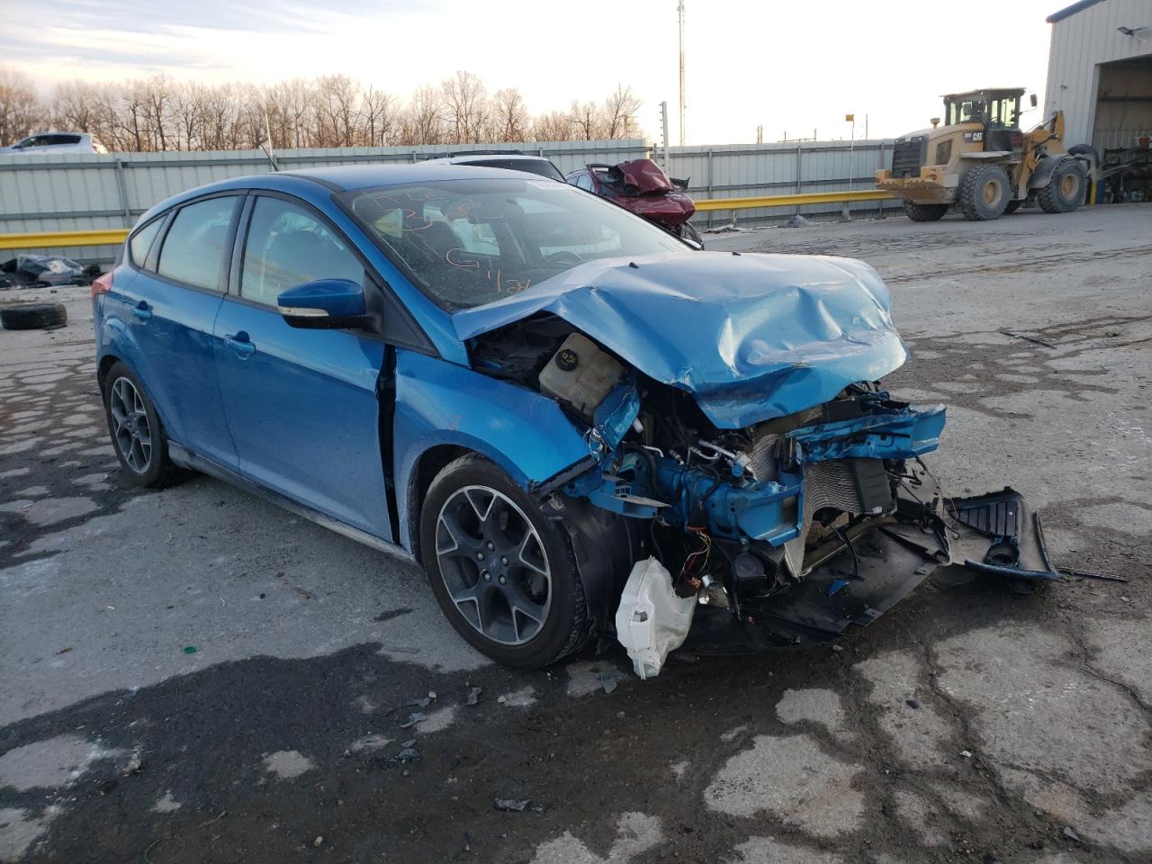 Photo 9 from auction – 2014 FORD FOCUS SE with VIN 1FADP3K24EL147690