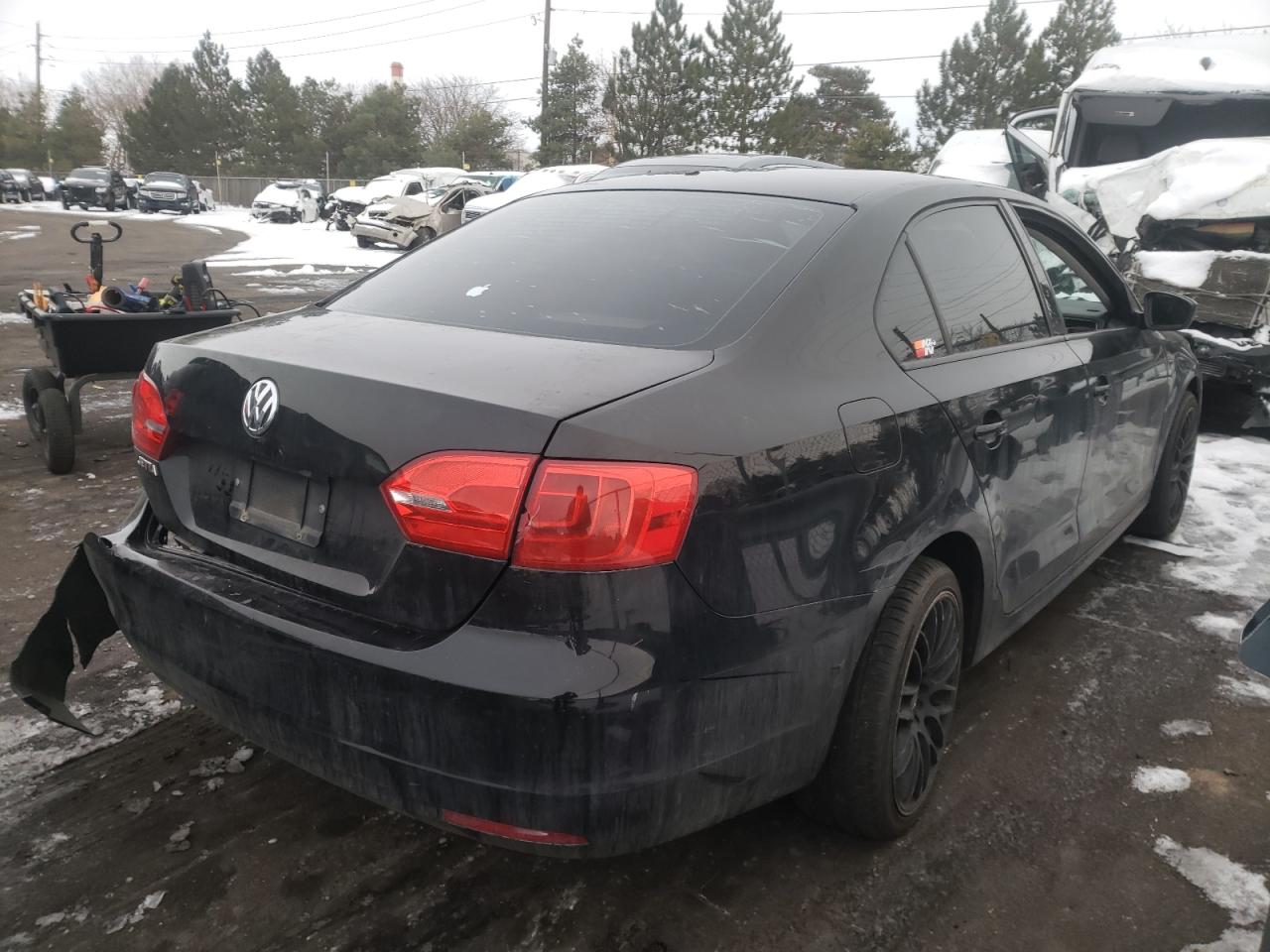 Photo 4 from auction – 2011 VOLKSWAGEN JETTA BASE with VIN 3VW1K7AJ1BM029356