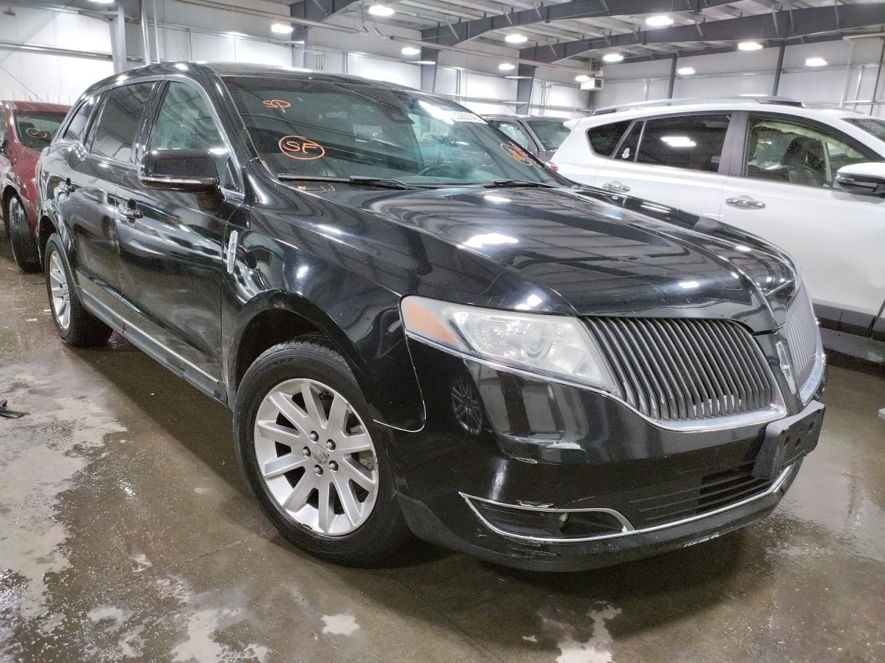LINCOLN MKT 2014 with VIN 2LMGJ5M97EBL50006 - Photo from auction