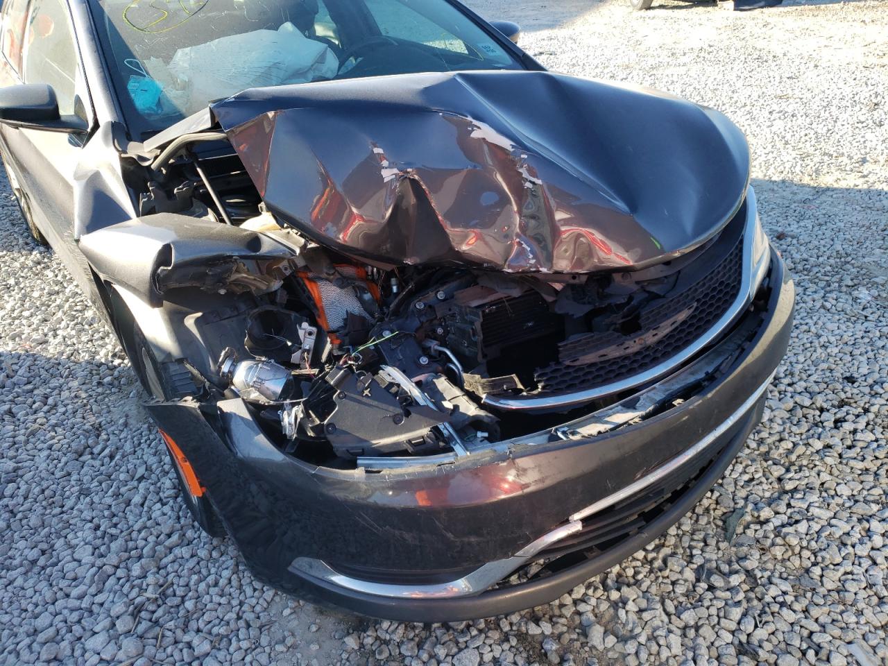 Photo 9 from auction – 2017 CHRYSLER 200 LIMITE with VIN 1C3CCCAB6HN507011