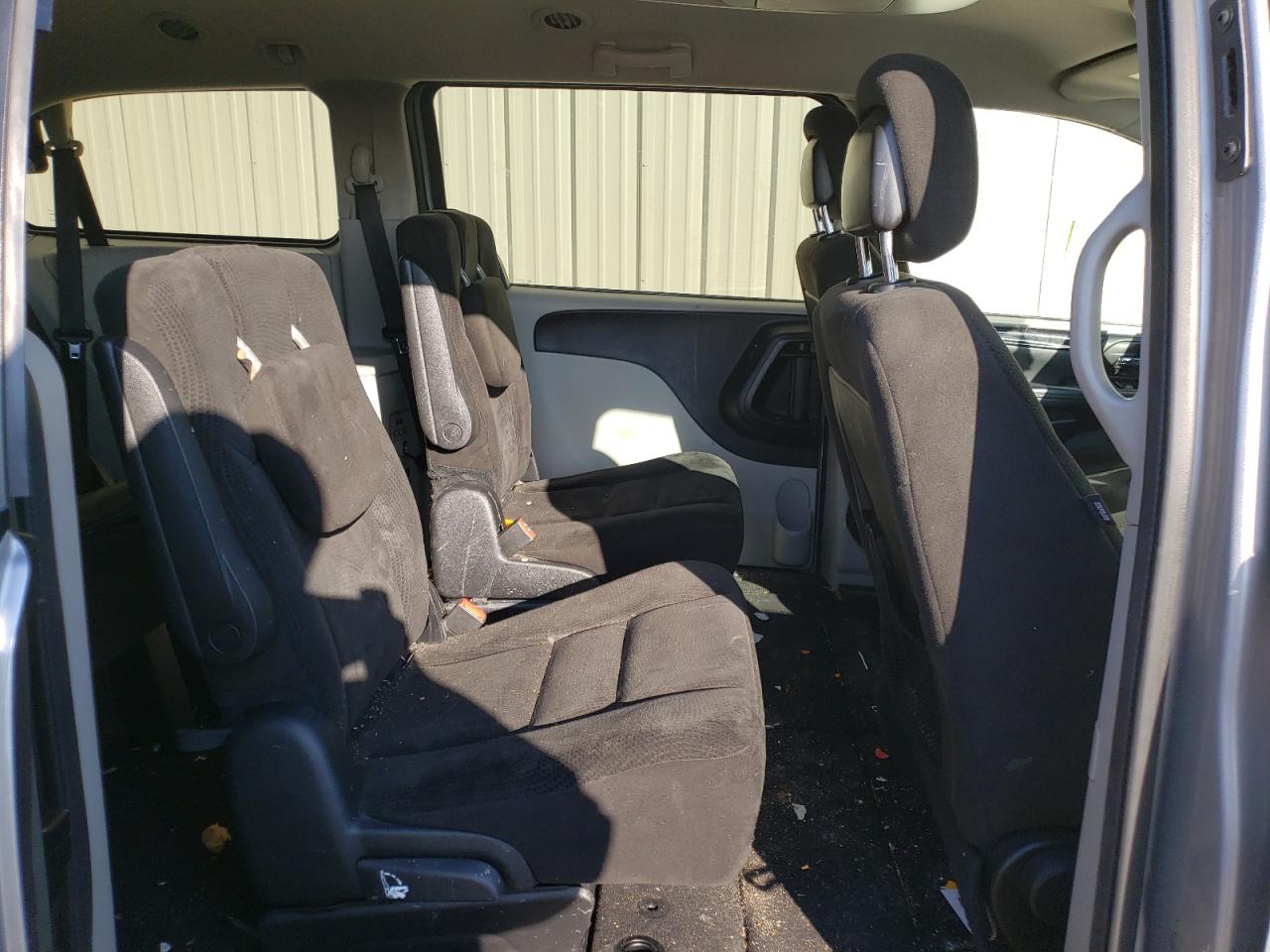 Photo 6 from auction – 2016 DODGE GRAND CARA with VIN 2C4RDGCG1GR257231