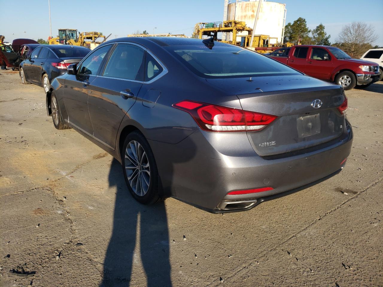 Photo 3 from auction – 2016 HYUNDAI GENESIS 3. with VIN KMHGN4JE3GU127776