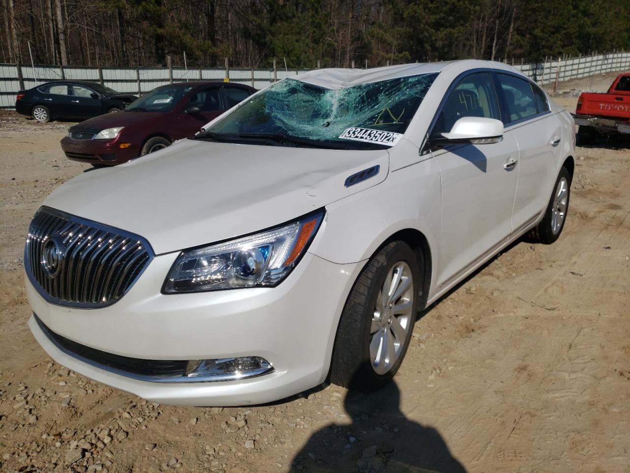 Photo 2 from auction – 2015 BUICK LACROSSE with VIN 1G4GB5G34FF233970