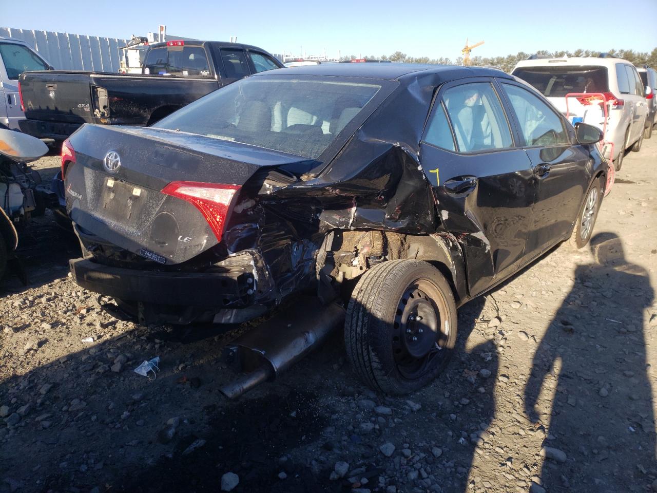 Photo 9 from auction – 2018 TOYOTA COROLLA L with VIN 5YFBURHEXJP854180