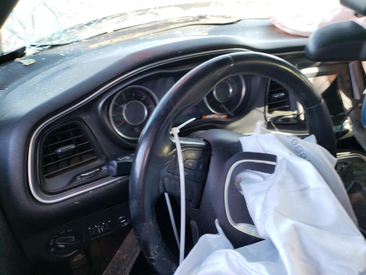 Photo 8 from auction – 2015 DODGE CHALLENGER with VIN 2C3CDZAG0FH839284