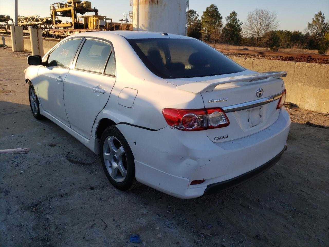 Photo 3 from auction – 2011 TOYOTA COROLLA BA with VIN 2T1BU4EE6BC699815