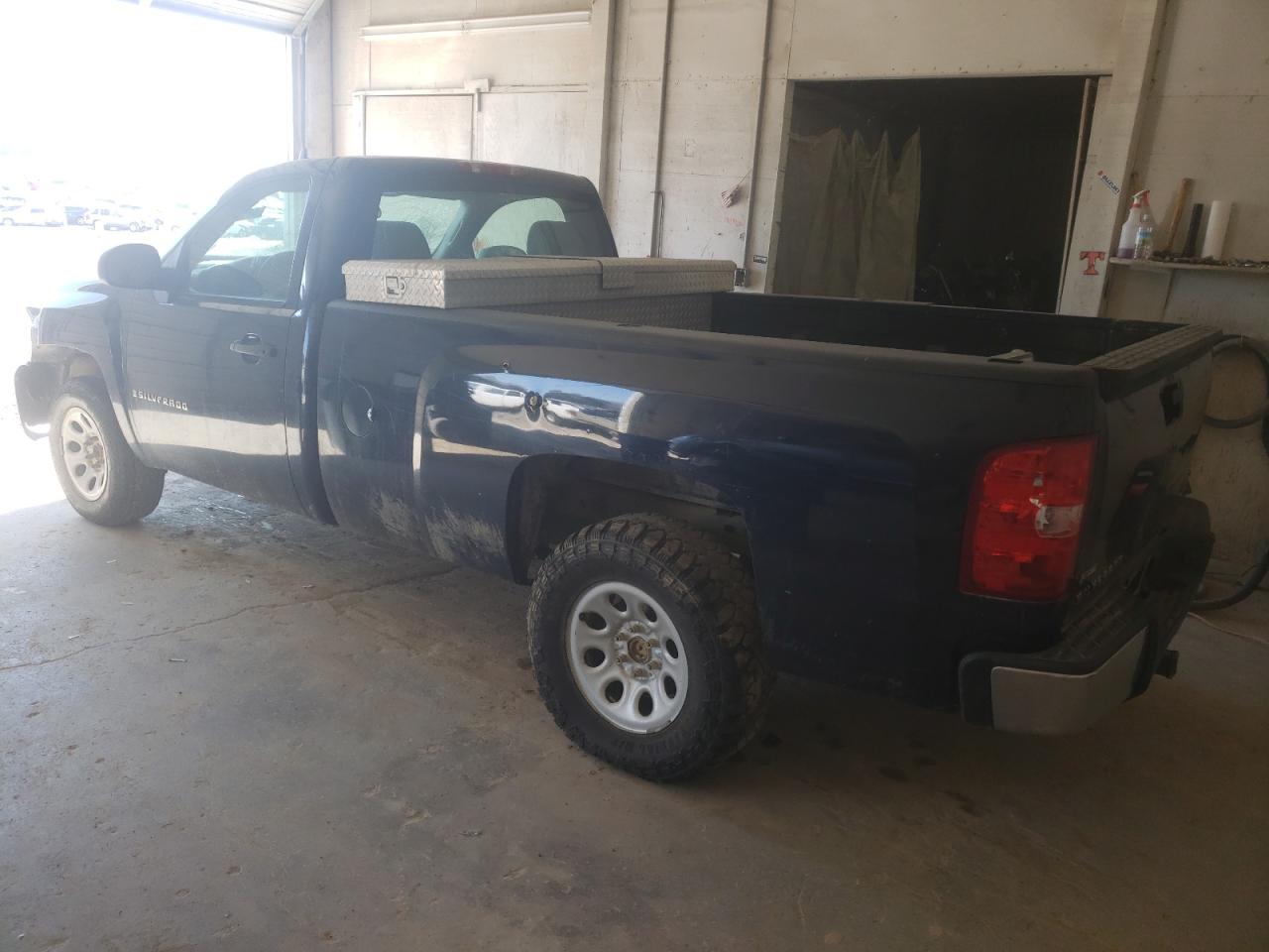 Photo 3 from auction – 2007 CHEVROLET SILVERADO with VIN 1GCEC14077Z606866