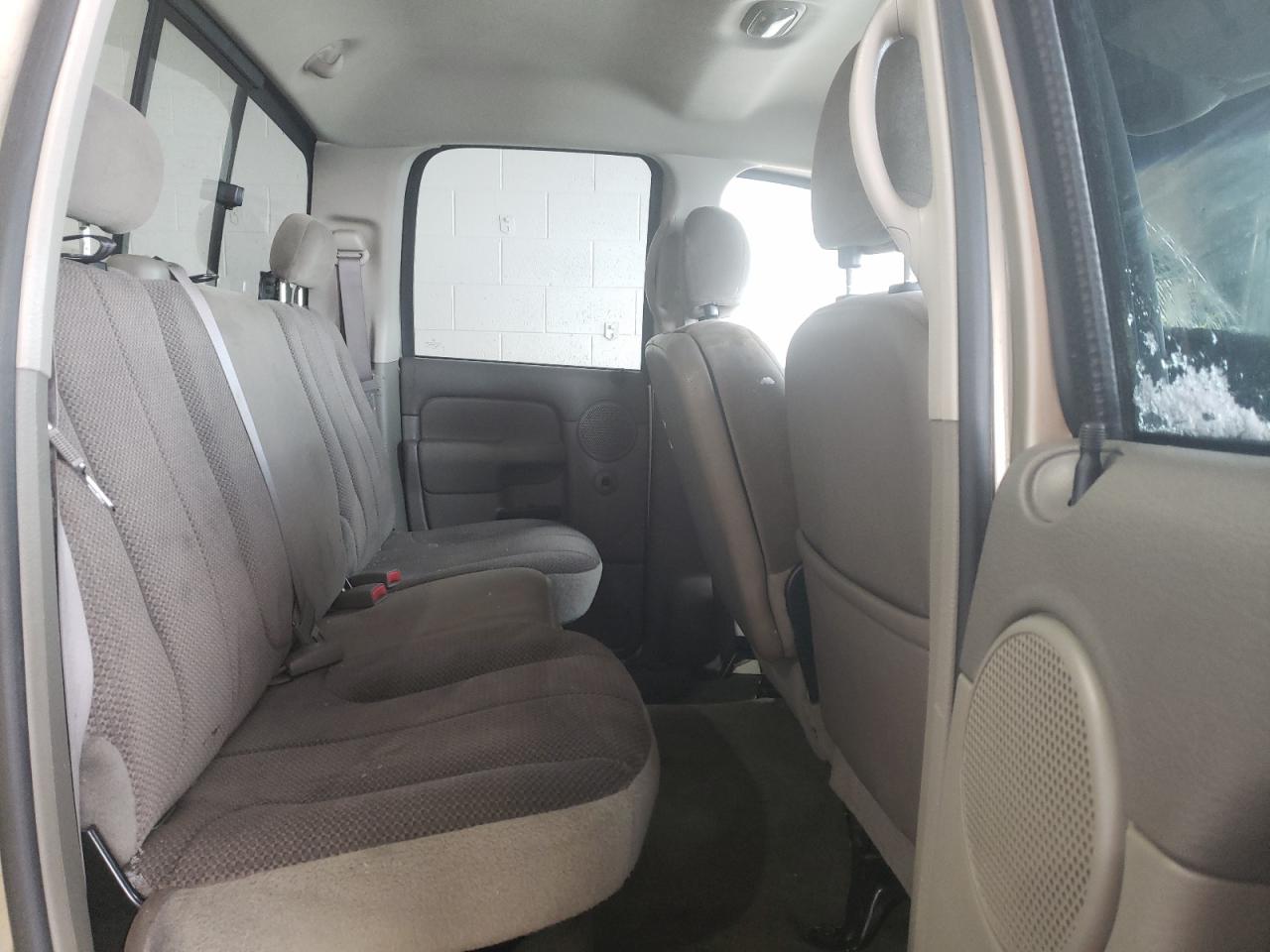 Photo 6 from auction – 2004 DODGE RAM 1500 S with VIN 1D7HU18D34S540091