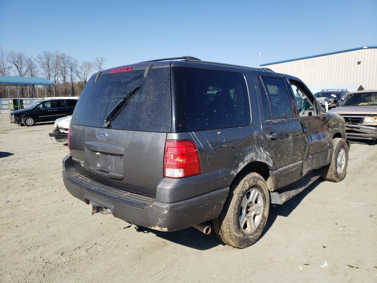 Photo 4 from auction – 2004 FORD EXPEDITION with VIN 1FMPU15L44LA96128