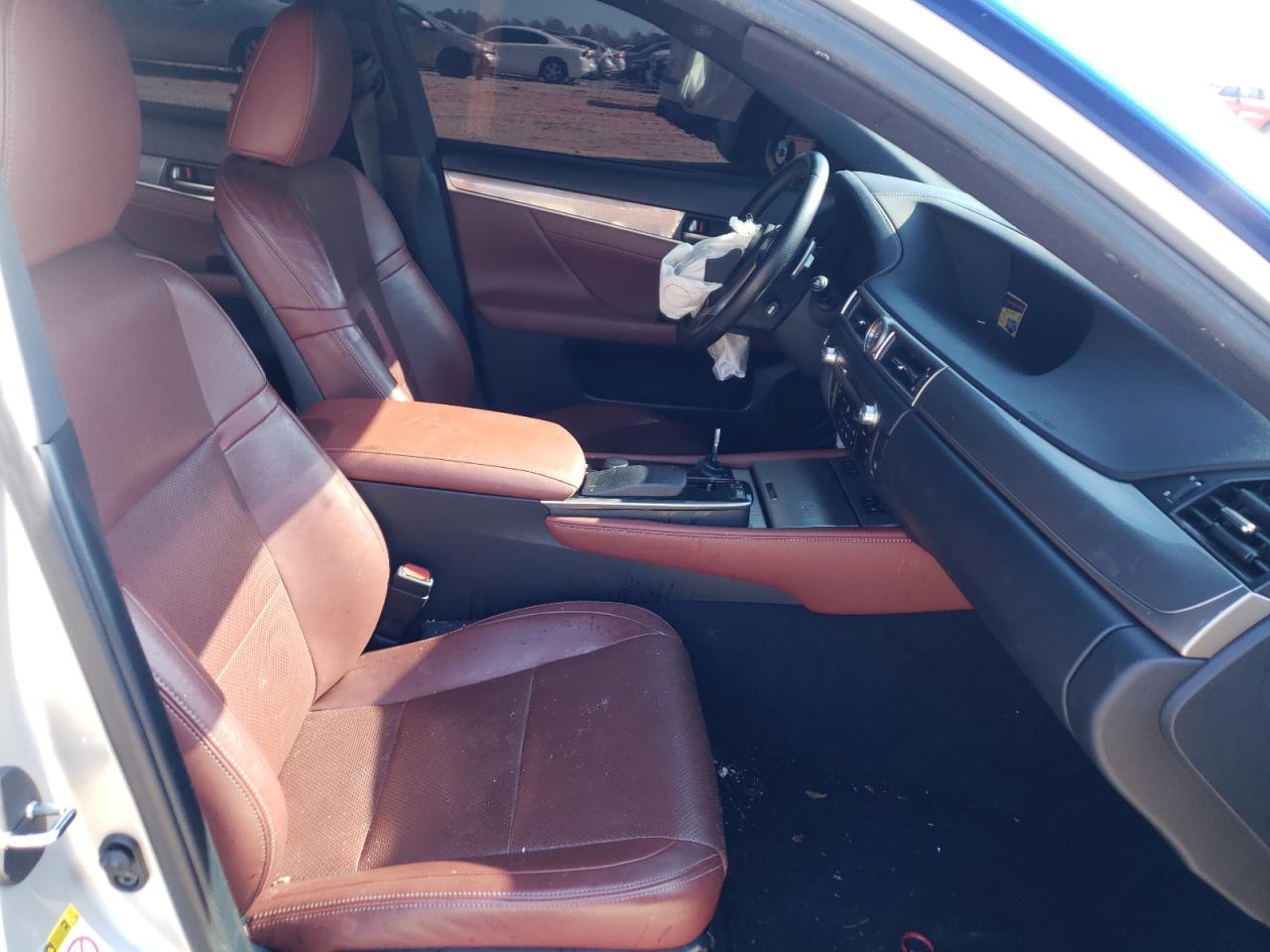 Photo 5 from auction – 2014 LEXUS GS 350 with VIN JTHBE1BL7E5042164