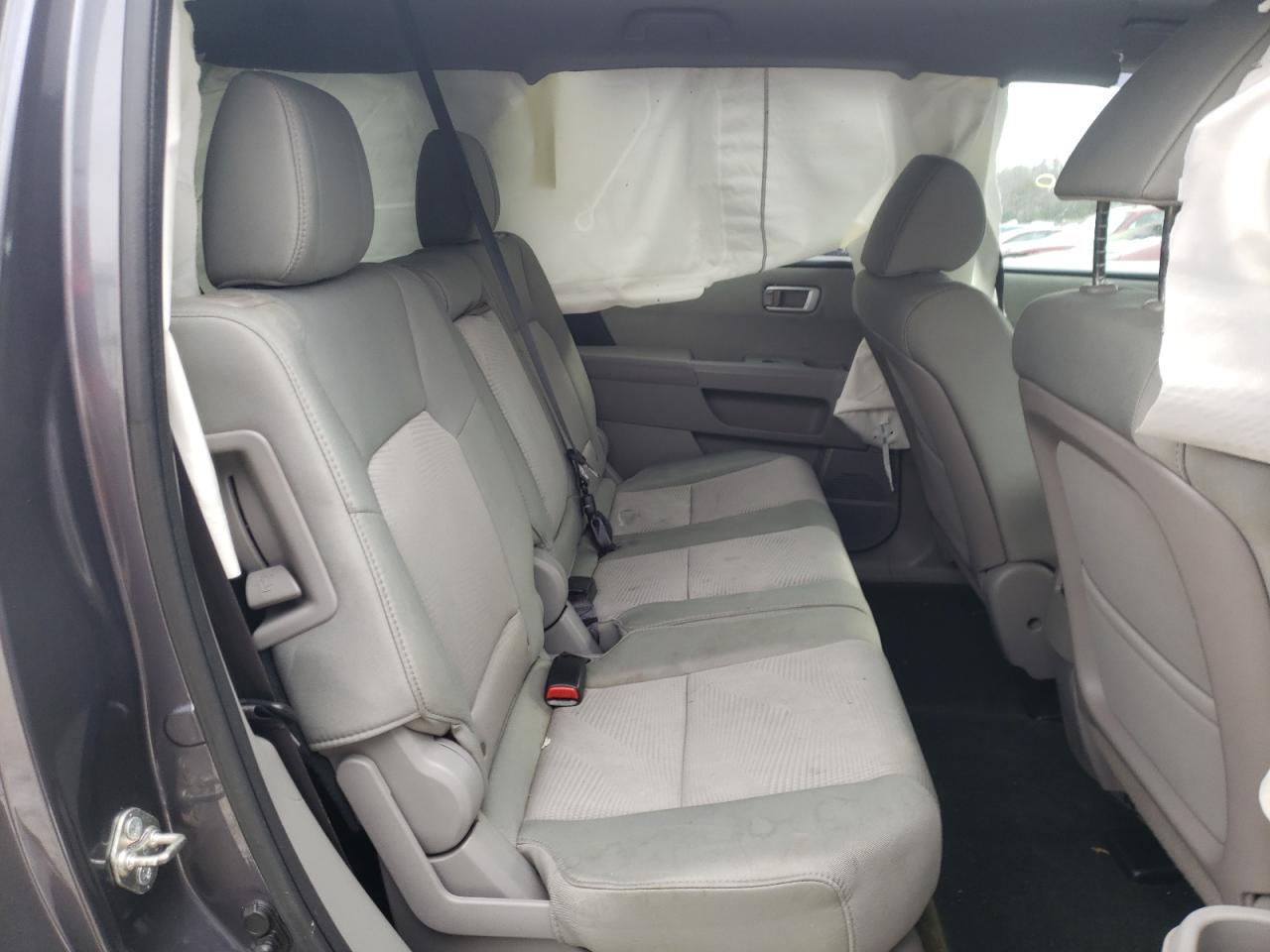 Photo 6 from auction – 2015 HONDA PILOT LX with VIN 5FNYF4H29FB006131