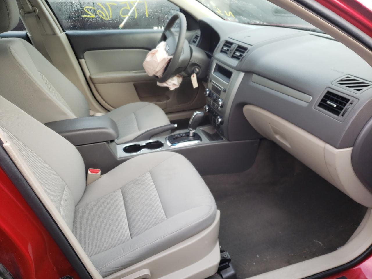 Foto 5 de la subasta – 2012 FORD FUSION S con VIN 3FAHP0GA3CR283498
