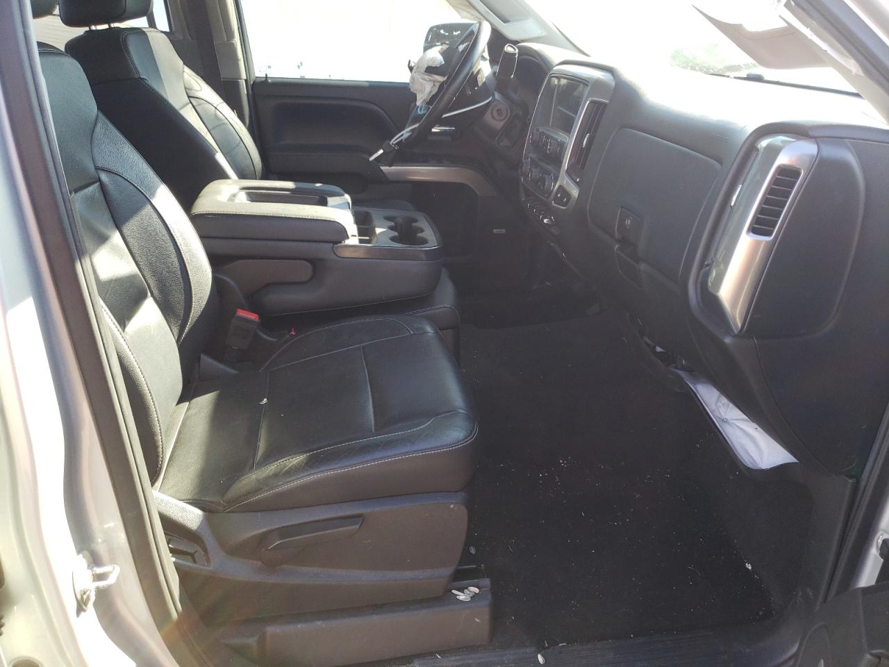Photo 5 from auction – 2017 CHEVROLET SILVERADO with VIN 3GCUKREC7HG382277