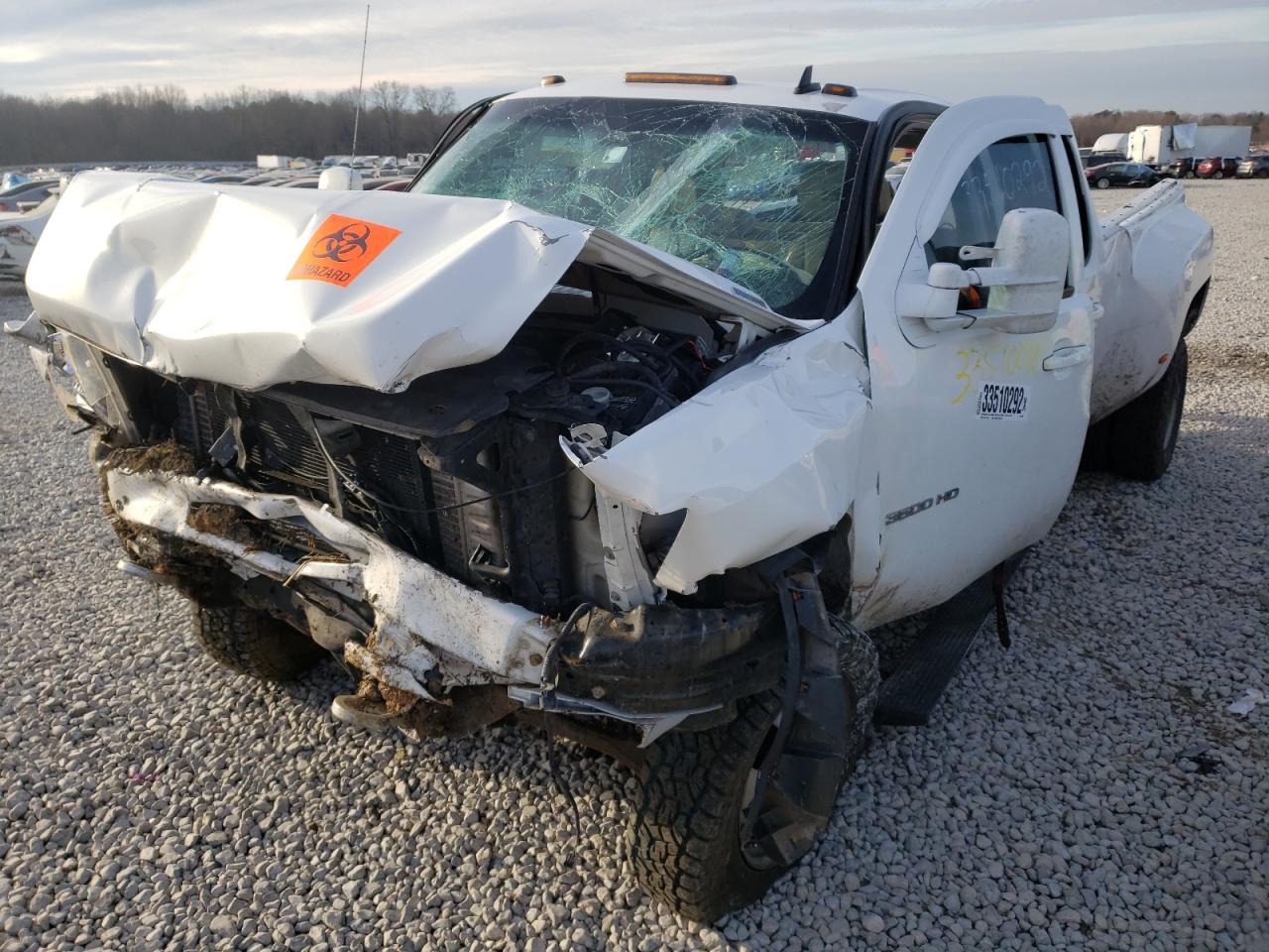 Photo 2 from auction – 2008 CHEVROLET SILVERADO with VIN 1GCJC33668F201827